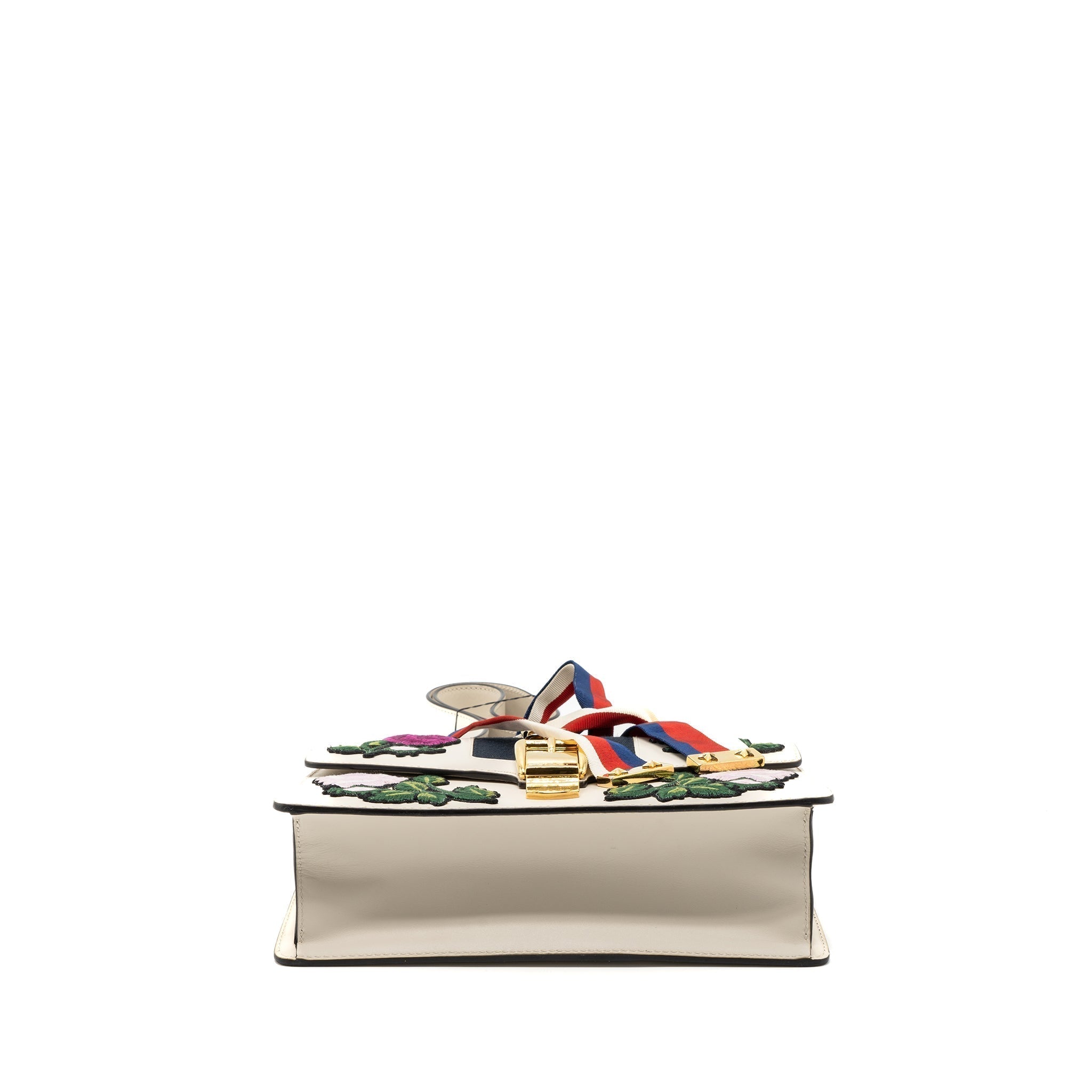 gucci-sylvie-embroidered-shoulder-bag-calfskin-white-ghw
