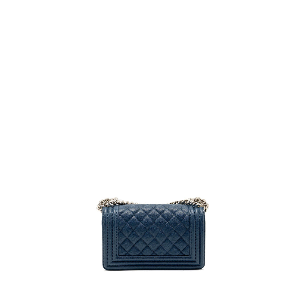 chanel-small-boy-bag-caviar-navy-shw