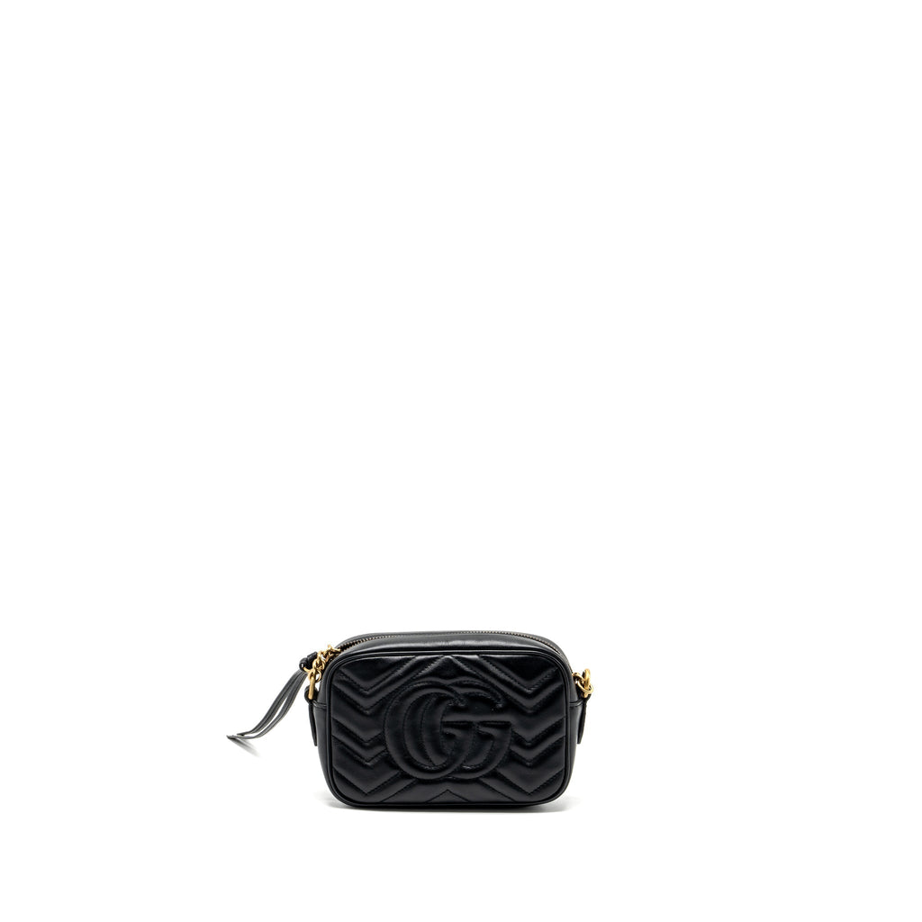 gucci-gg-marmont-matelasse-mini-camera-bag-calfskin-black-ghw