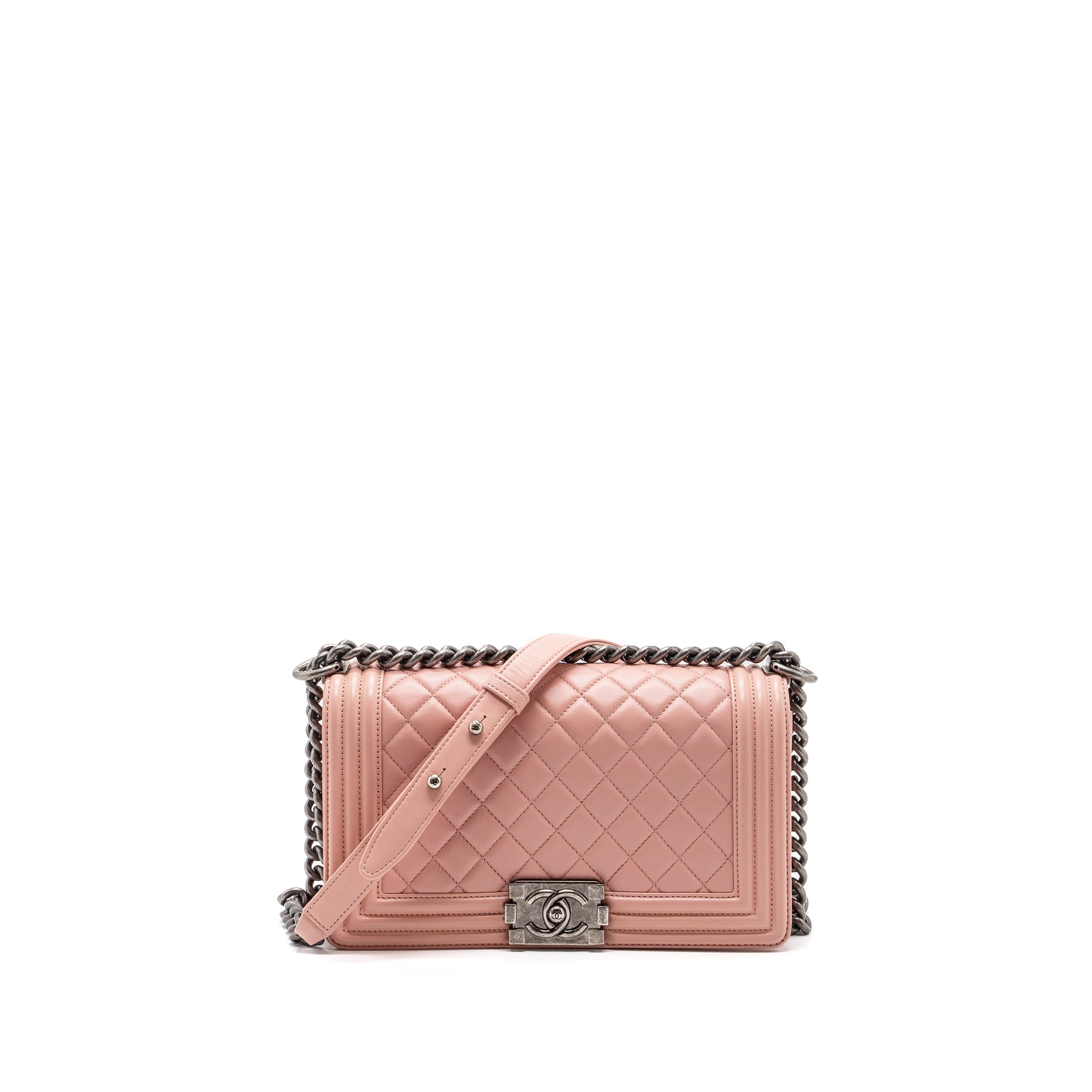 chanel-medium-boy-bag-lambskin-light-pink-ruthenium-hardware