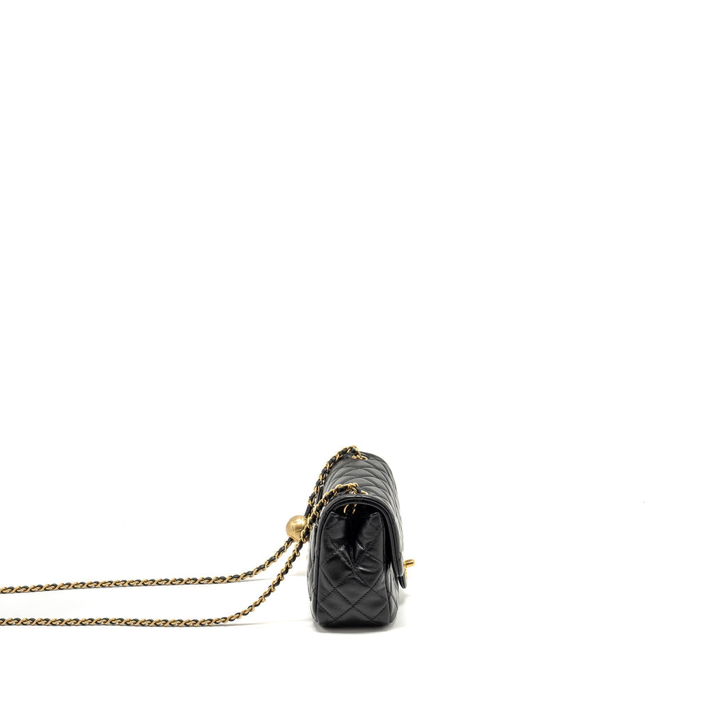 chanel-pearl-crush-mini-square-flap-bag-lambskin-black-ghwmicrochip-1
