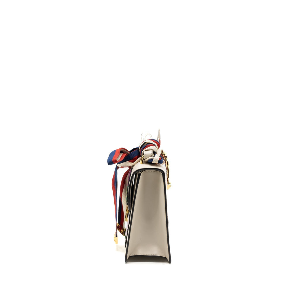 gucci-sylvie-embroidered-shoulder-bag-calfskin-white-ghw