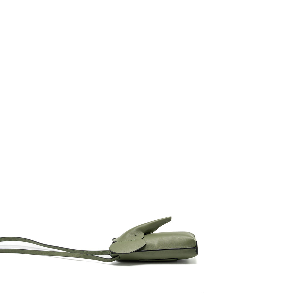 loewe-elephant-pocket-calfskin-avocado-green
