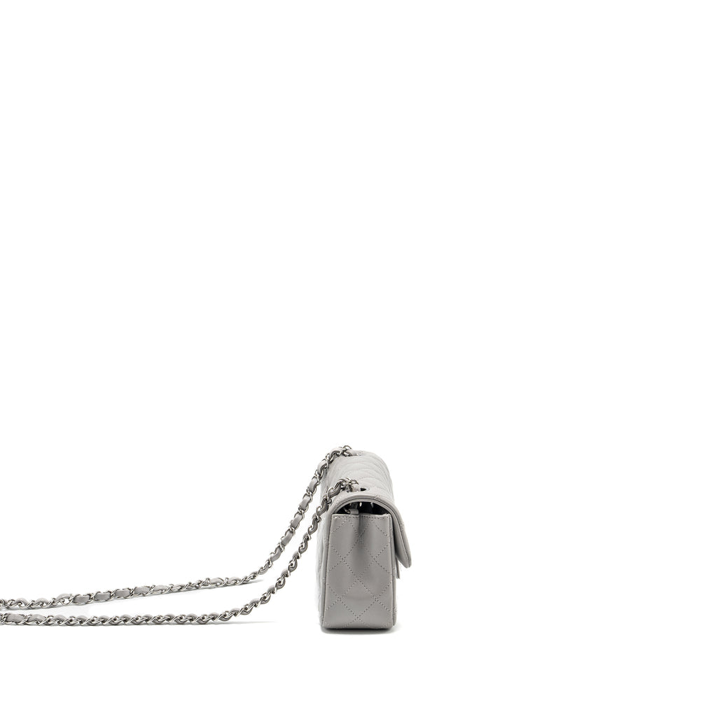 chanel-mini-rectangular-flap-bag-lambskin-light-grey-shwmicrochip