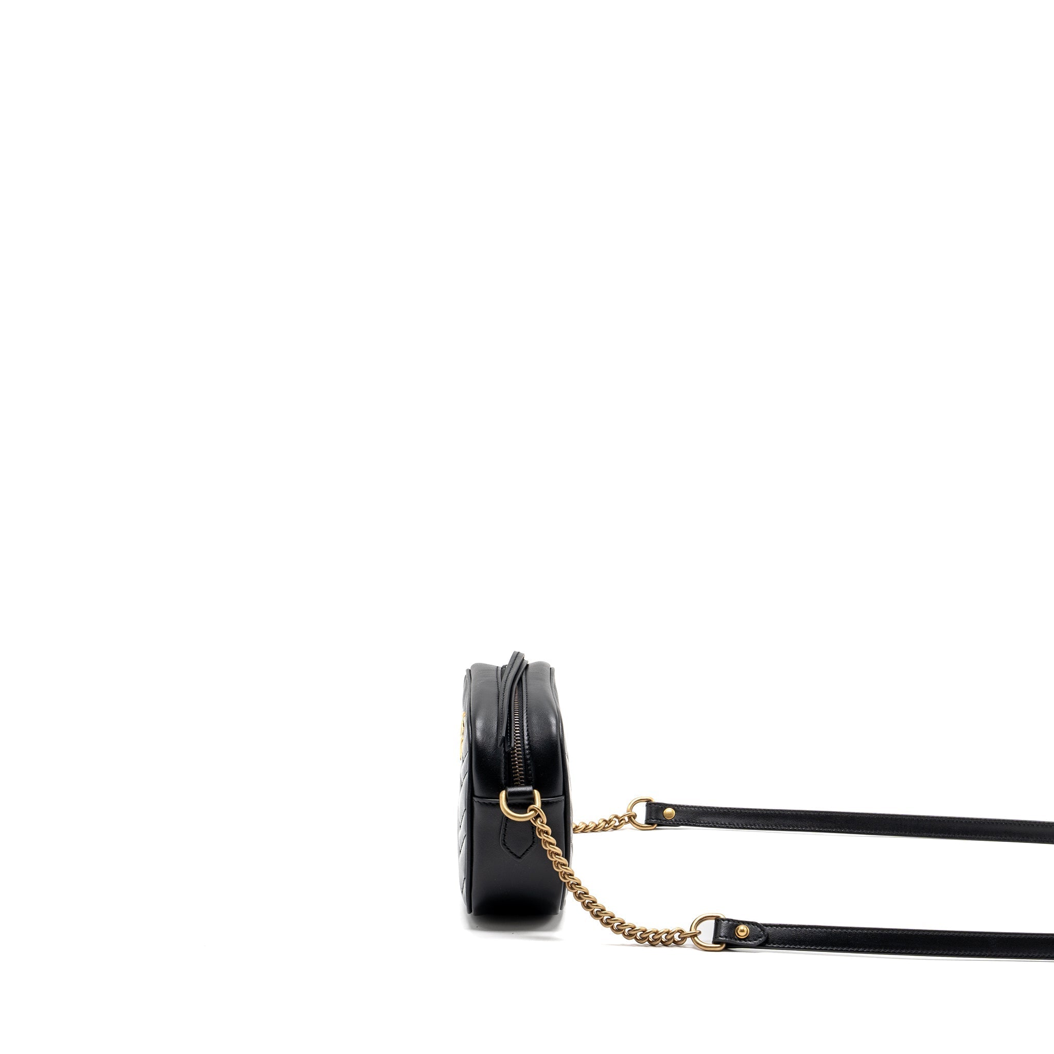 gucci-gg-marmont-matelasse-mini-bag-calfskin-black-ghw-1