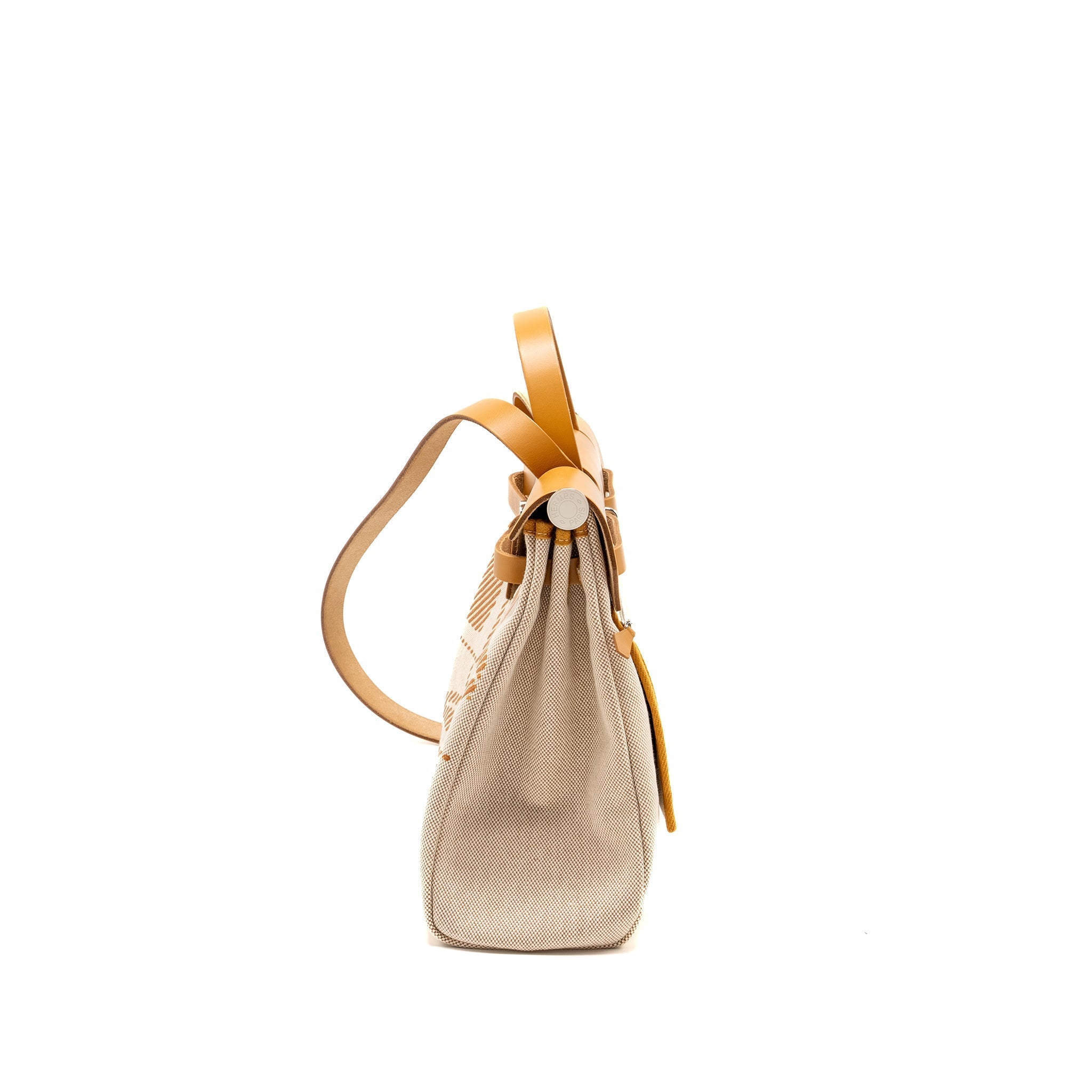 hermes-herbag-zip-31-toile-h-en-relief-brides-gala-nat-sable-ecru-beige-shw-stamp-z