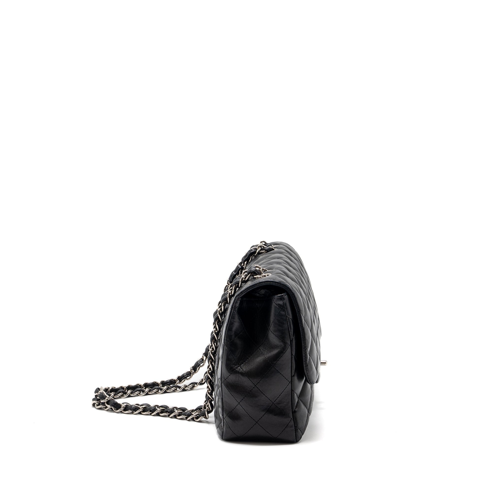 chanel-classic-jumbo-single-flap-bag-lambskin-black-shw