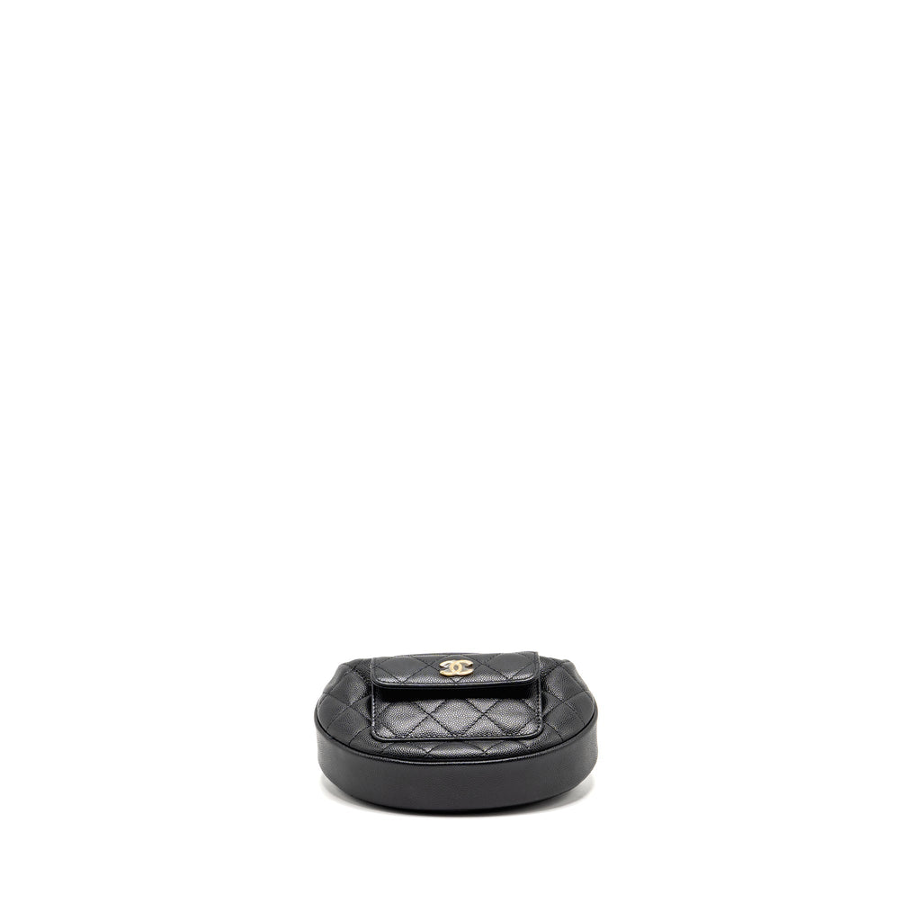 chanel-23b-round-clutch-caviar-black-lghwmicrochip