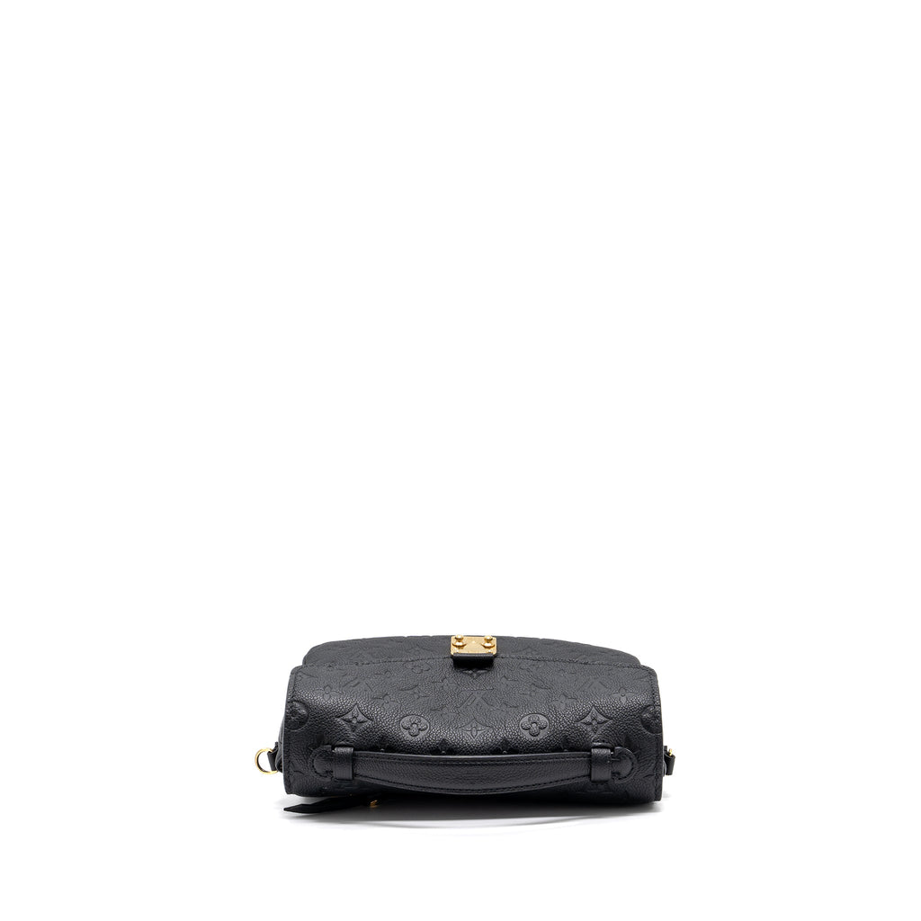 louis-vuitton-pochette-metis-empreinte-black-ghw