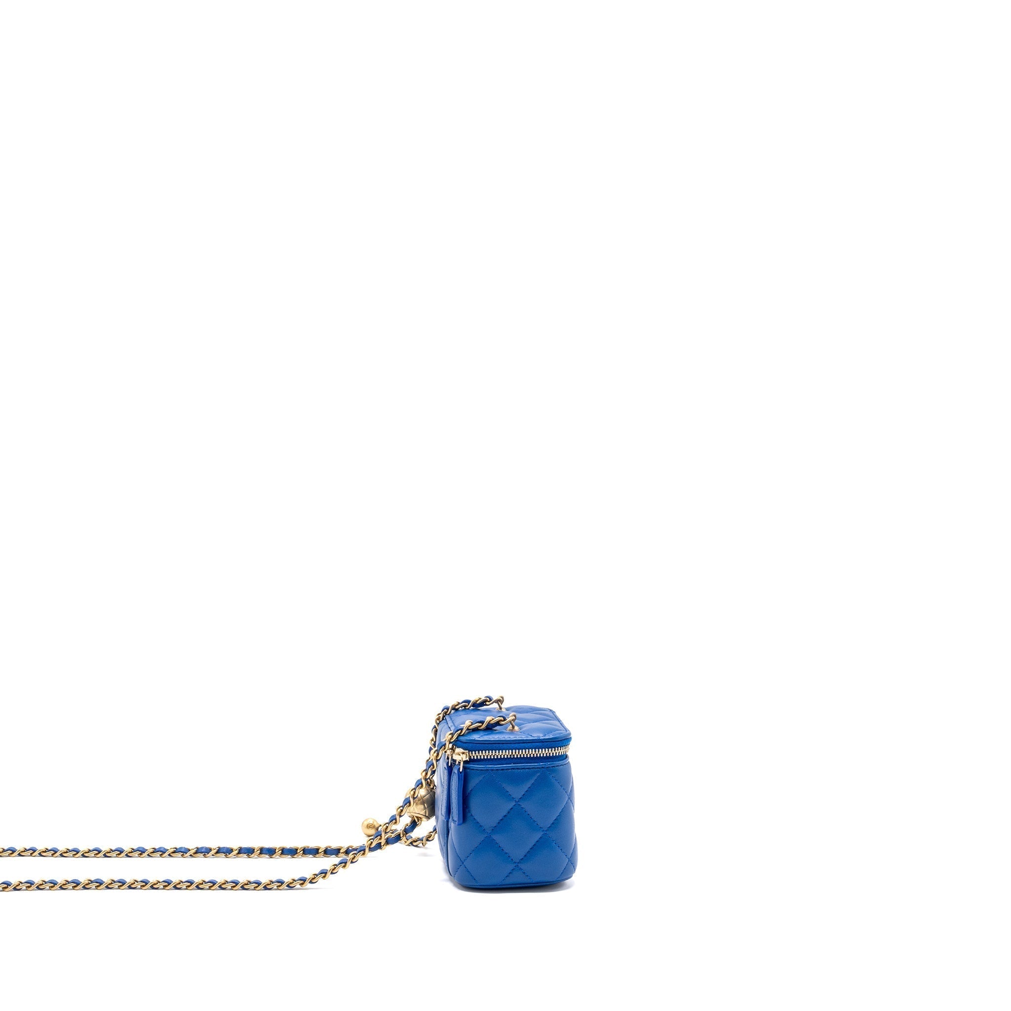 chanel-pearl-crush-mini-vanity-lambskin-blue-ghwmicrochip