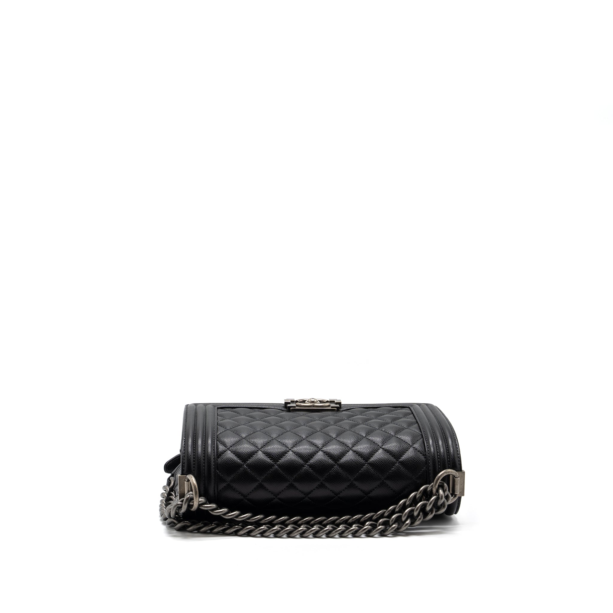 chanel-medium-boy-bag-caviar-black-ruthenium-silver-hardwaremicrochip