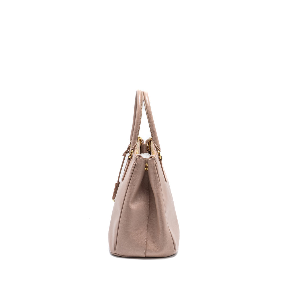 prada-fuoco-saffiano-lux-leather-medium-double-zip-tote-light-pink-ghw
