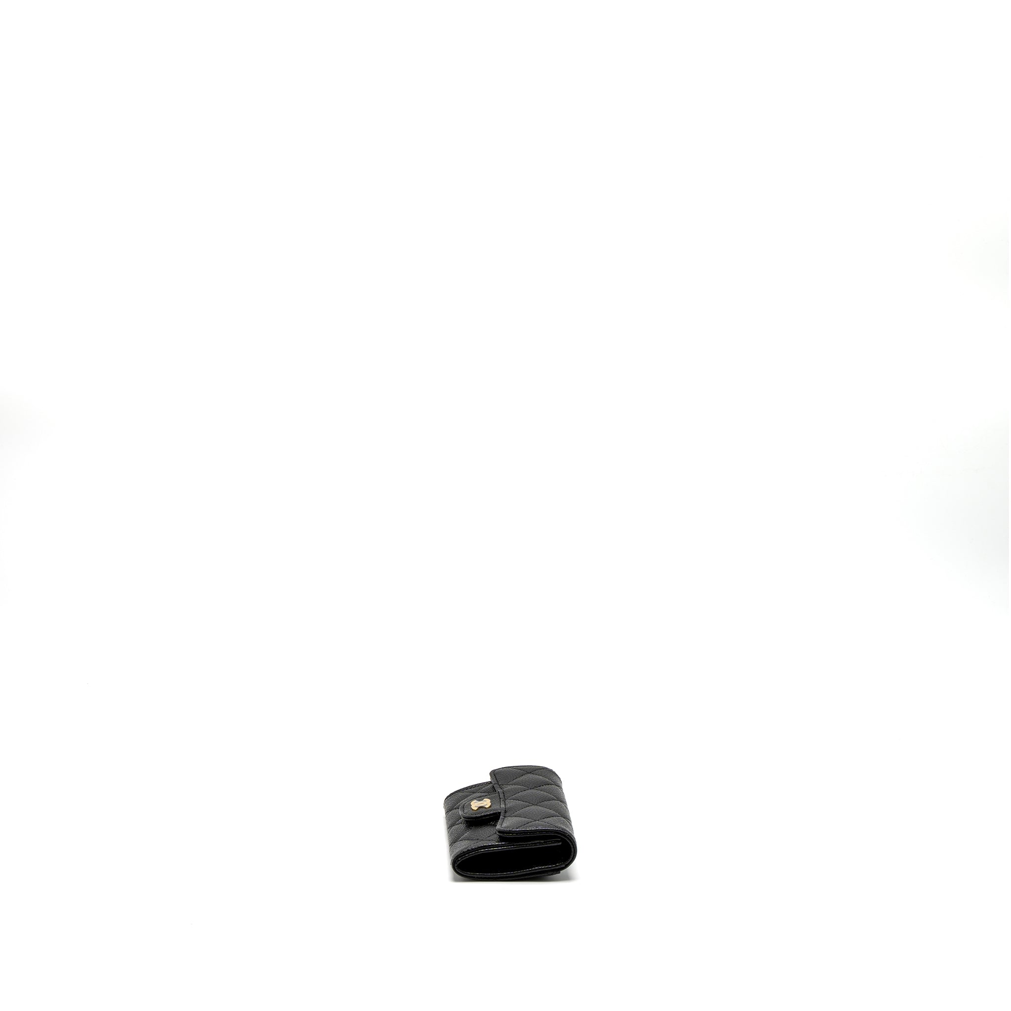 chanel-classic-flap-card-holder-caviar-black-ghw-microchip-2