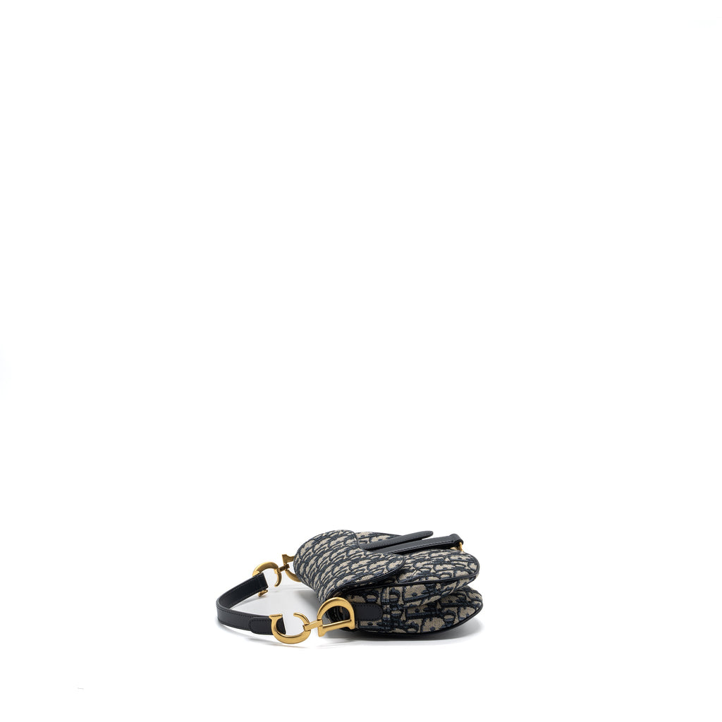 dior-mini-saddle-bag-blue-oblique-jacquard-ghw-2