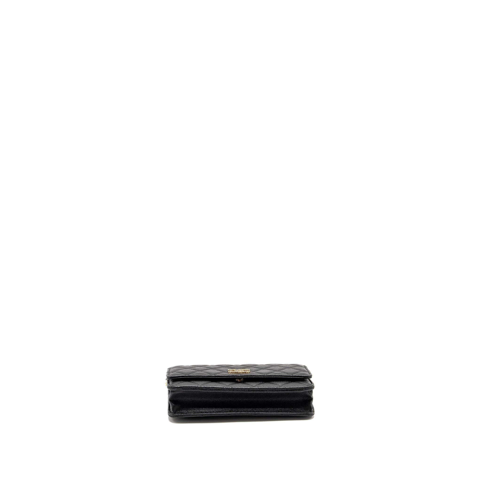 chanel-wallet-on-chain-black