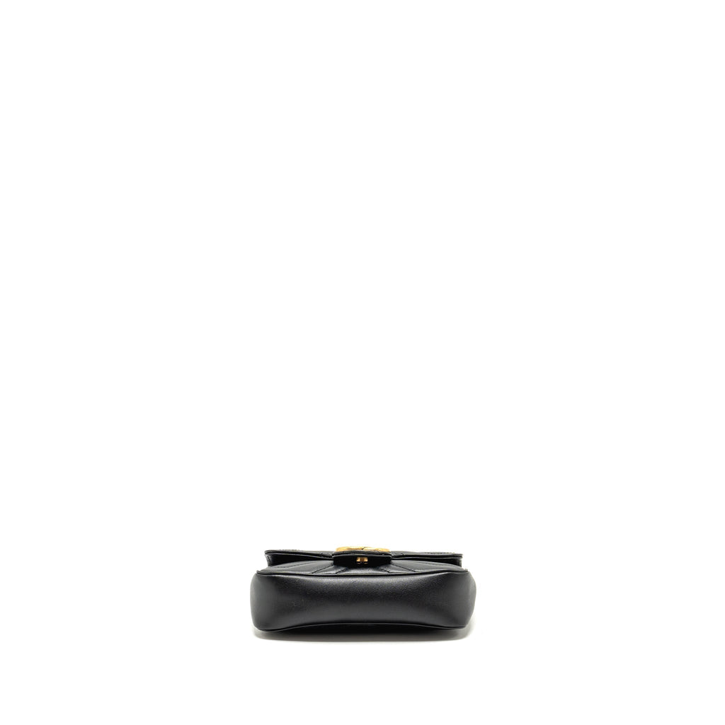 gucci-super-mini-gg-marmont-calfskin-black-ghw-1