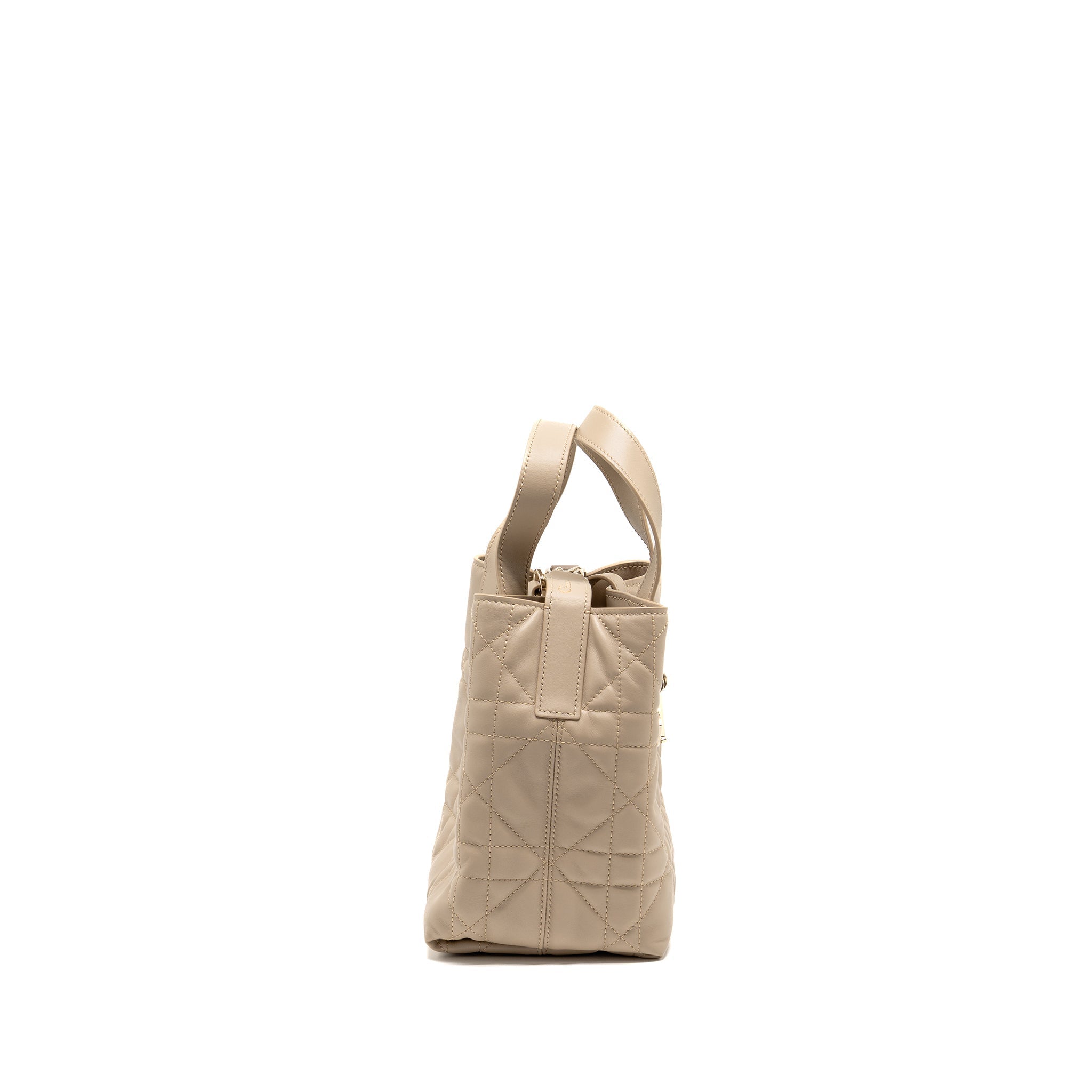 dior-small-dior-toujours-vertical-tote-bag-macrocannage-calfskin-powder-beige-lghw