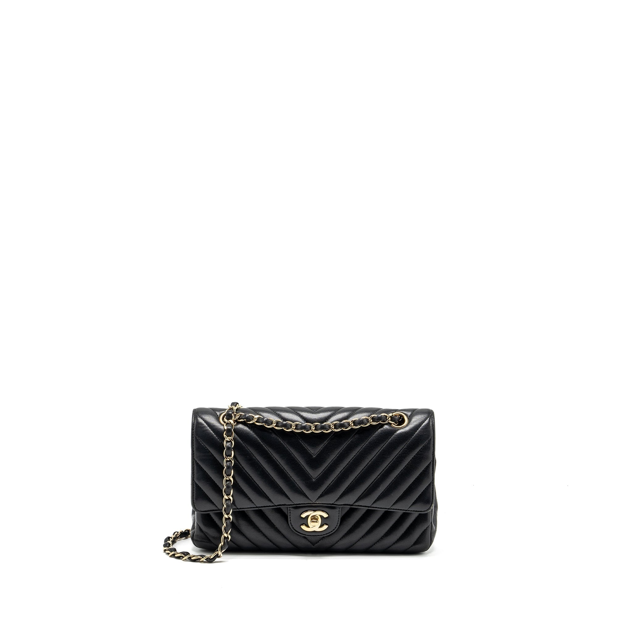 chanel-medium-classic-double-flap-bag-chevron-lambskin-black-lghw-copy-1