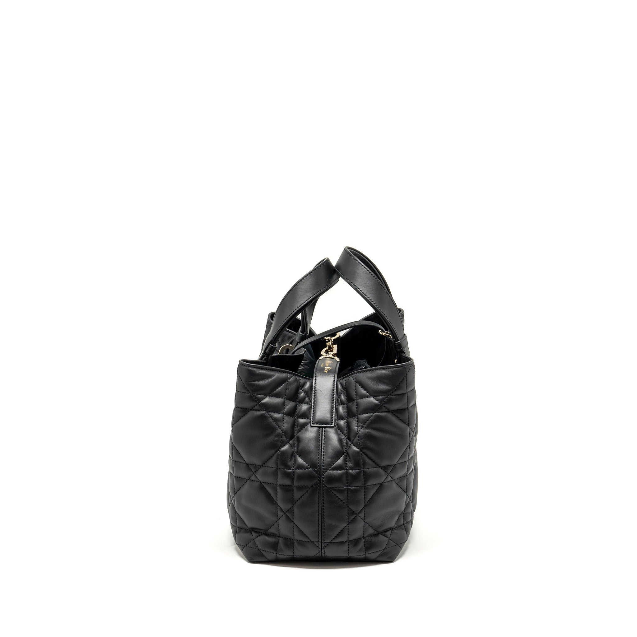 dior-medium-toujours-bag-macrocannage-calfskin-black-lghw