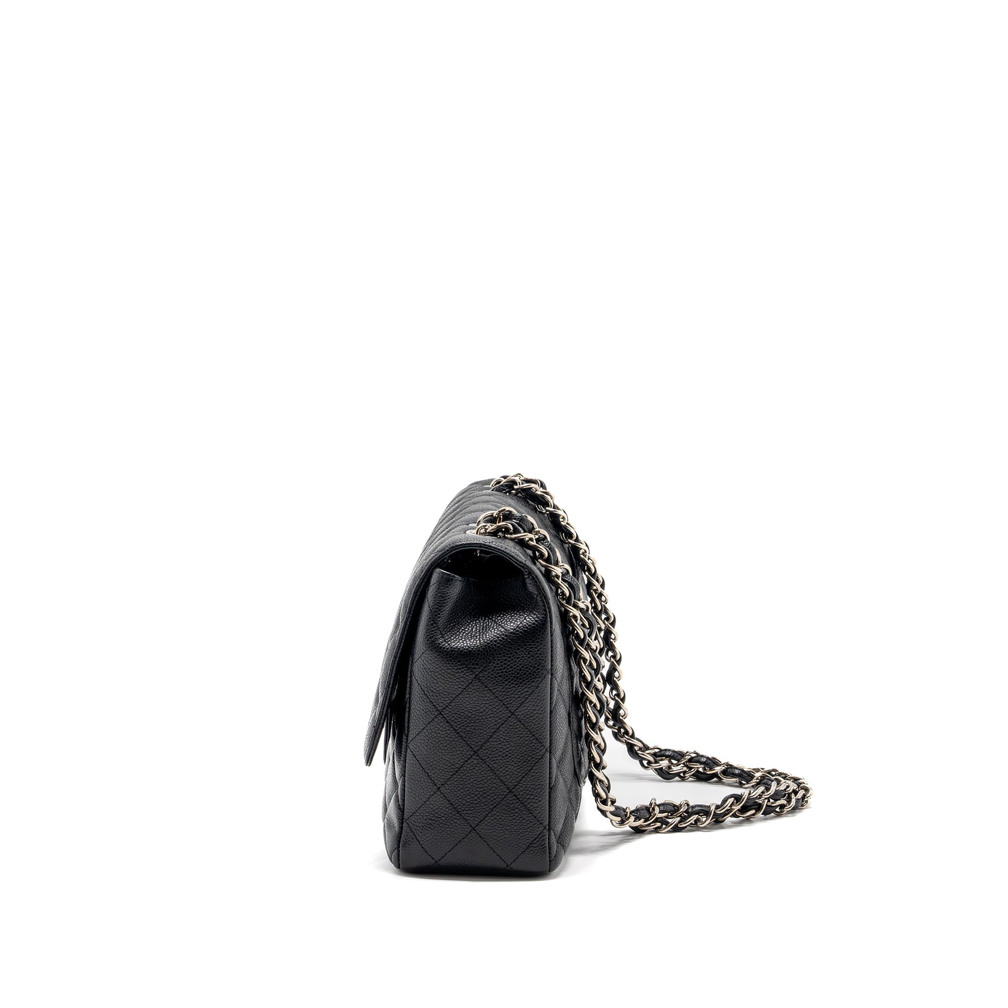 chanel-classic-jumbo-single-flap-bag-caviar-black-shw