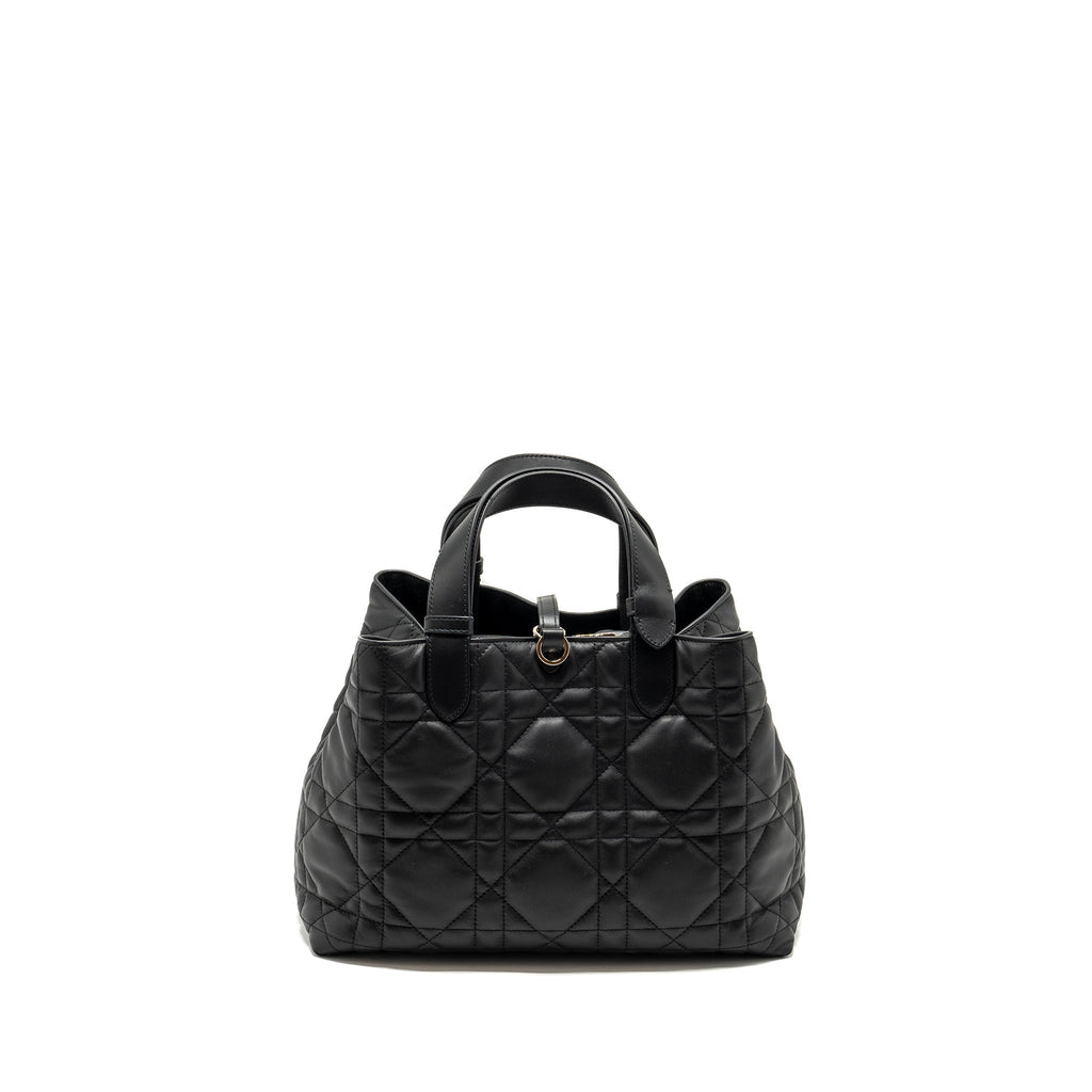 dior-medium-toujours-bag-macrocannage-calfskin-black-lghw