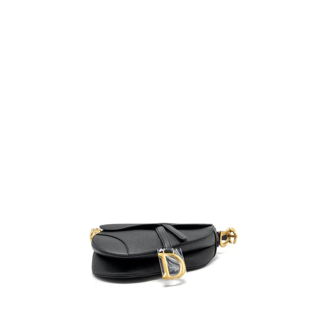 dior-medium-saddle-bag-with-strap-calfskin-black-ghw