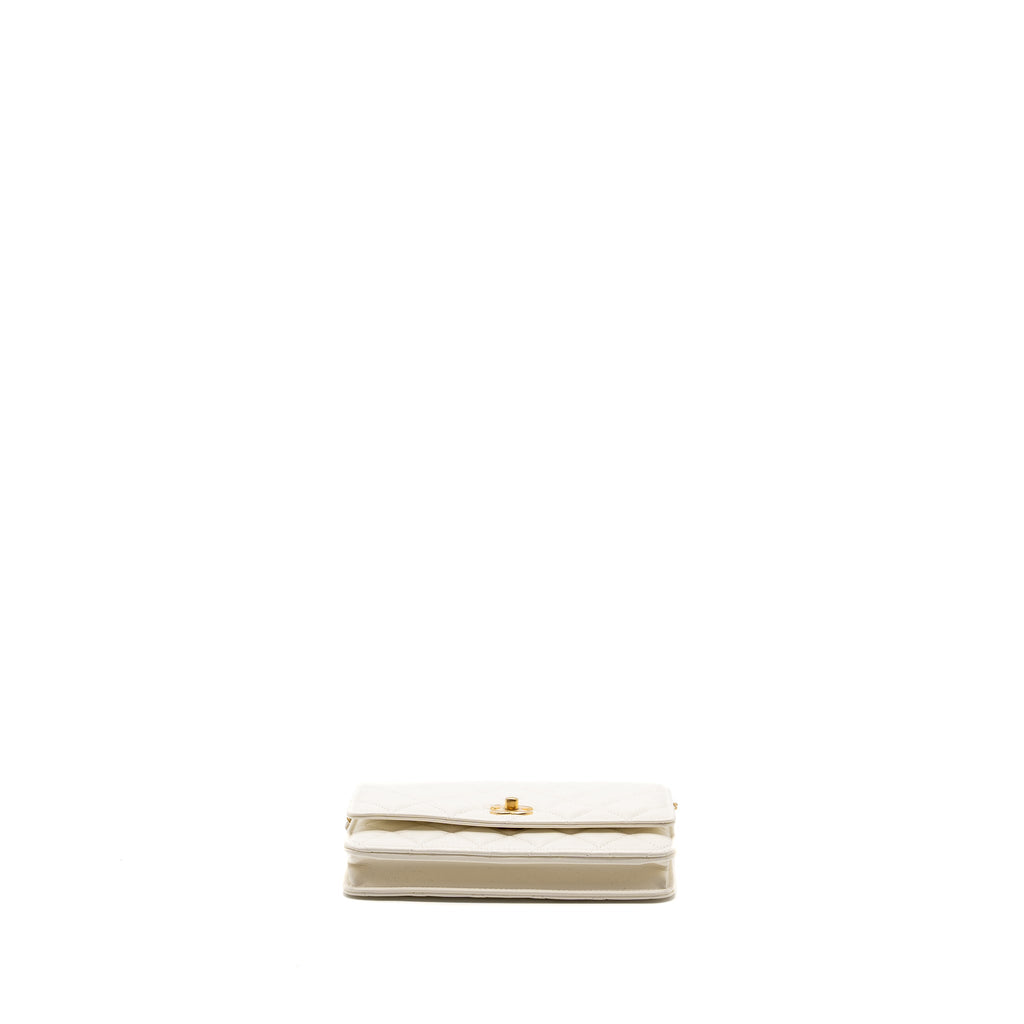chanel-pearl-crush-wallet-on-chain-lambskin-white-ghw-microchip-copy-1