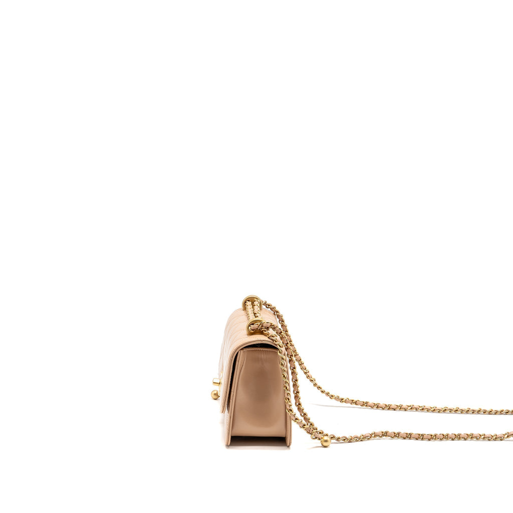 chanel-gold-crush-mini-flap-bag-calfskin-beige-ghw-microchip
