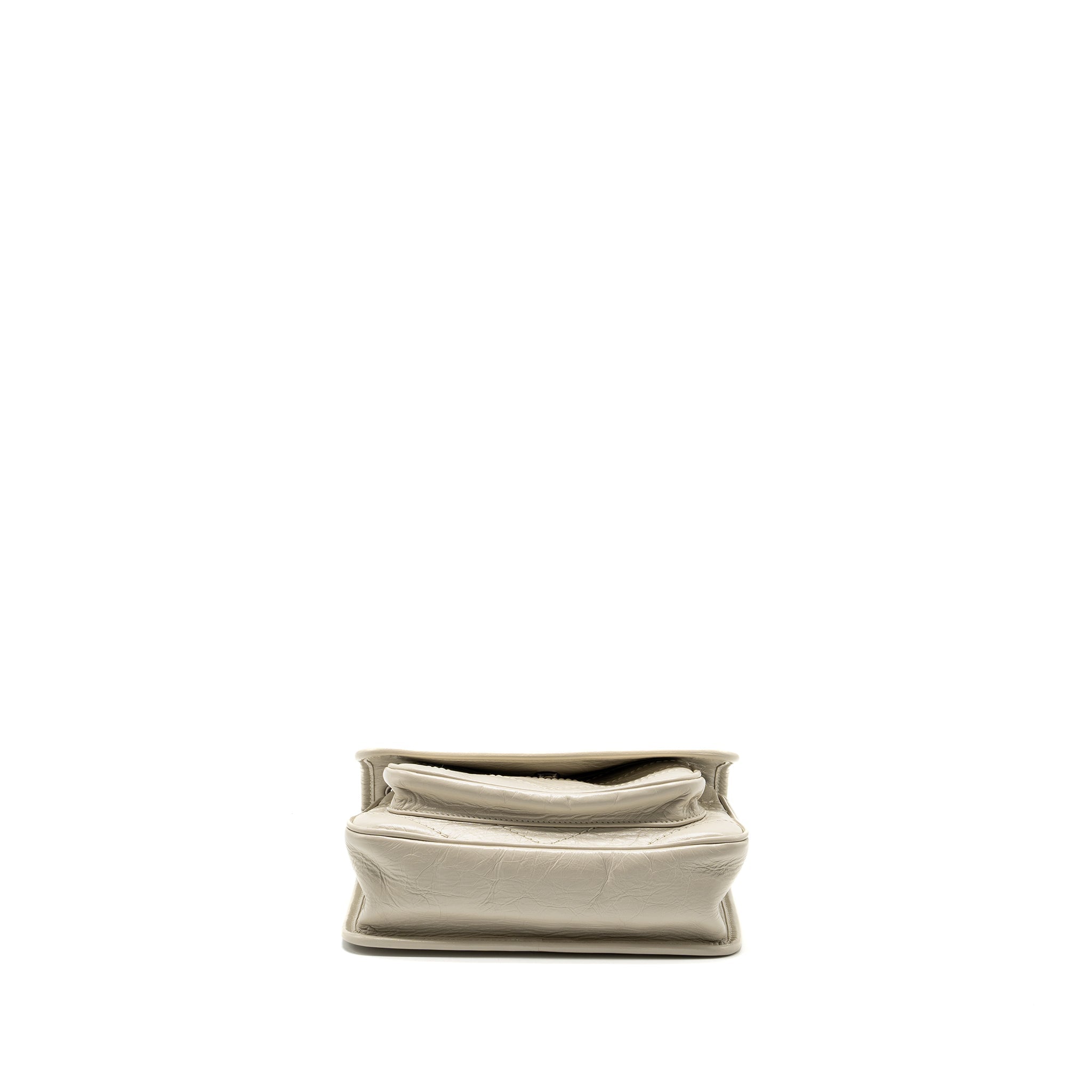 saint-laurent-ysl-niki-baby-flap-bag-calfskin-blanc-with-blanc-hardware