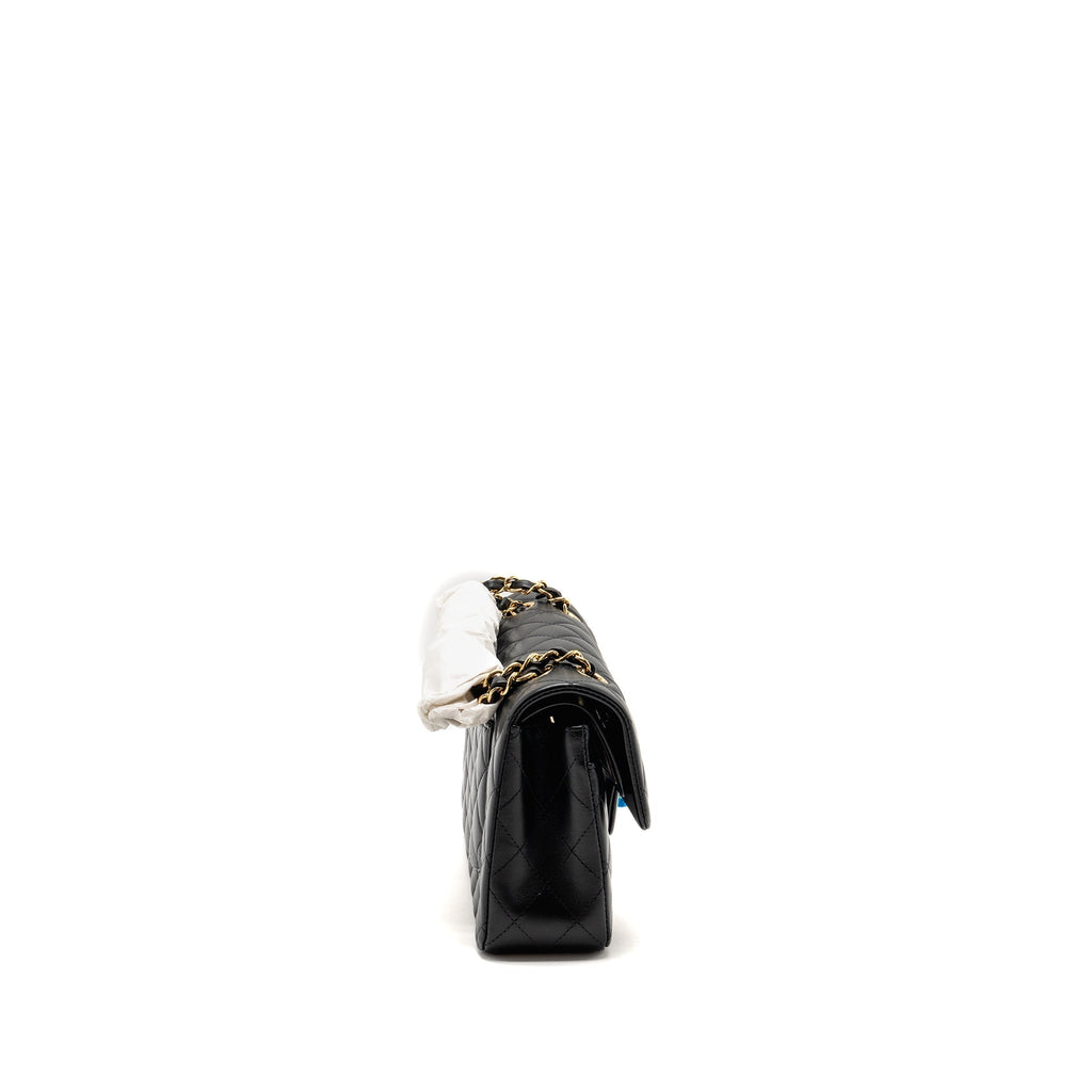 chanel-small-classic-double-flap-bag-lambskin-black-ghwmicrochip-copy