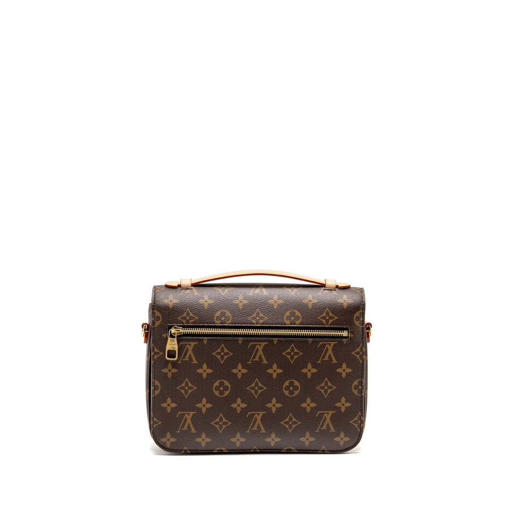 louis-vuitton-pochette-metis-monogram-canvas-ghw-34