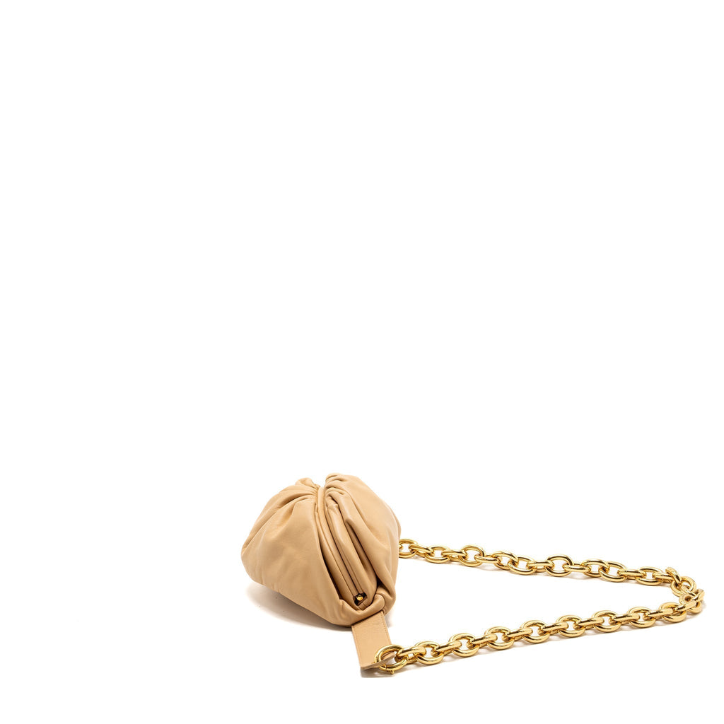 bottega-veneta-the-mini-pouch-belt-bag-calfskin-beige-ghw