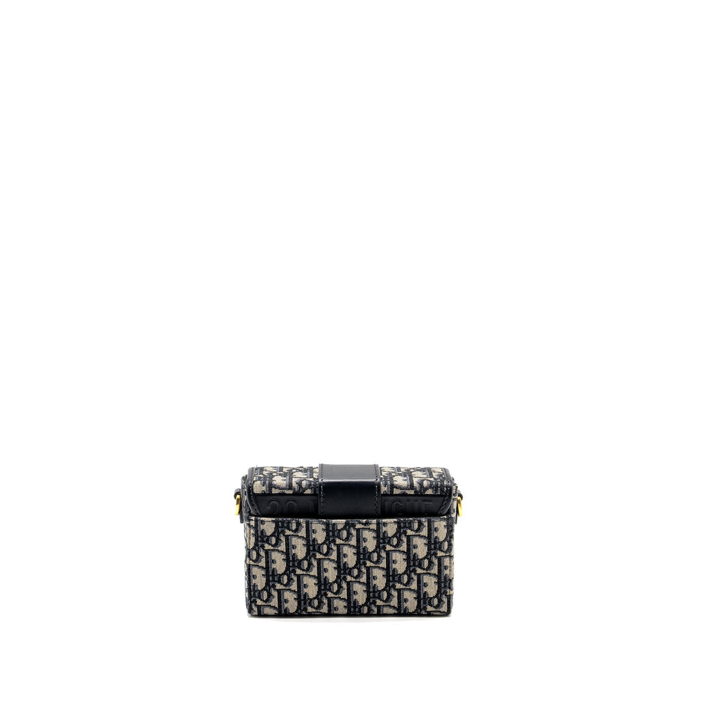 dior-30-montaigne-box-blue-oblique-jacquard-ghw-copy-1