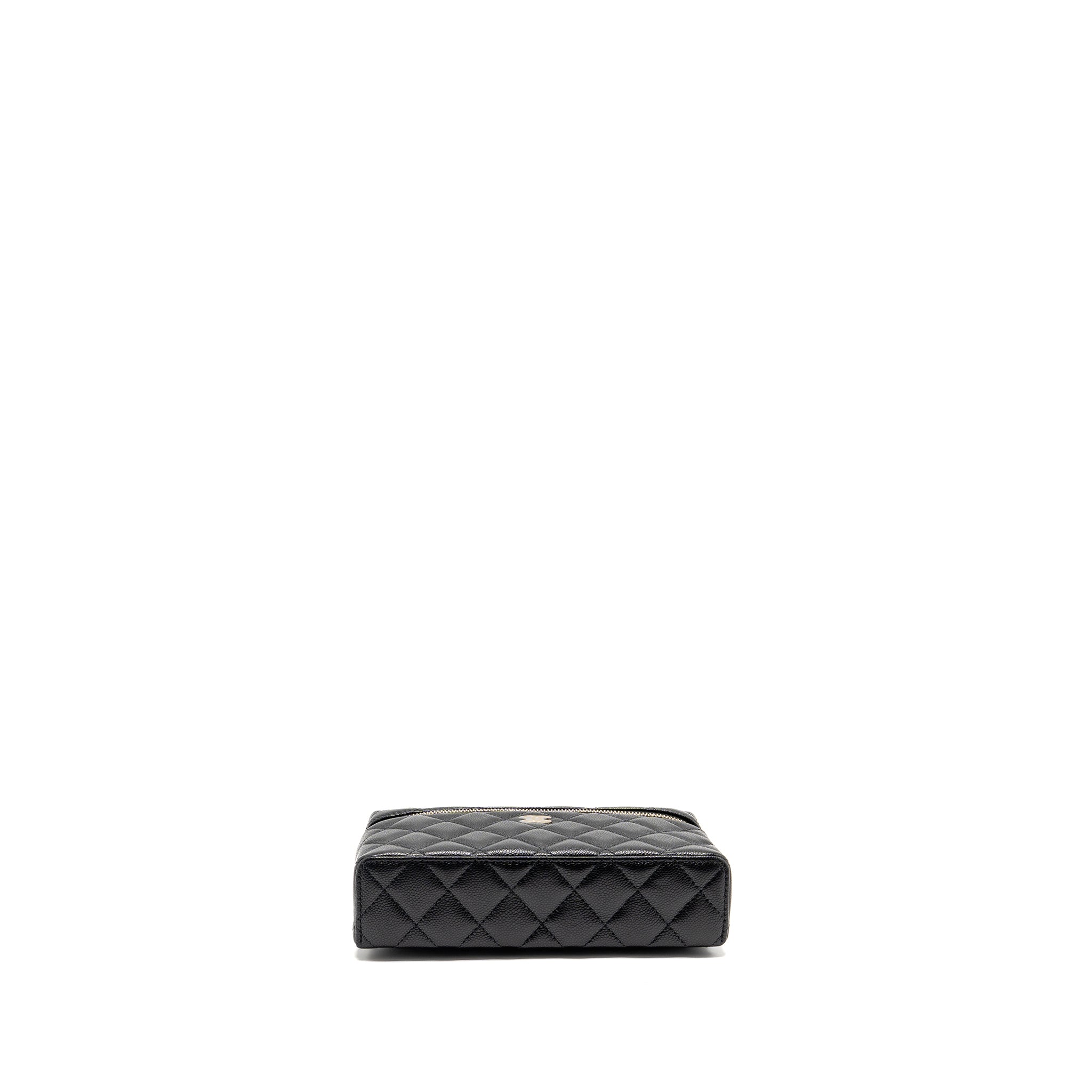 chanel-25p-cc-top-handle-vanity-with-chain-caviar-black-lghwmicrochip-3
