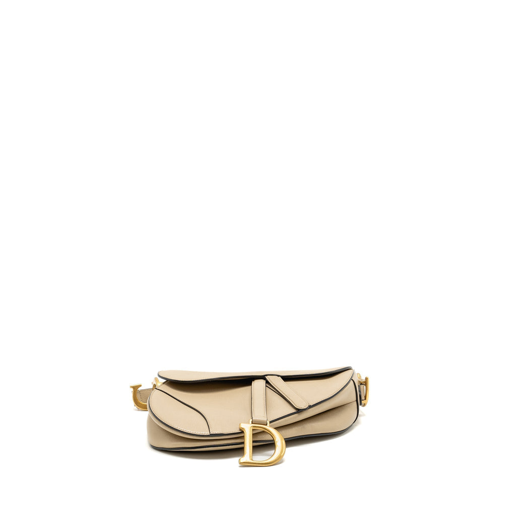 dior-medium-saddle-bag-goatskin-beige-ghw