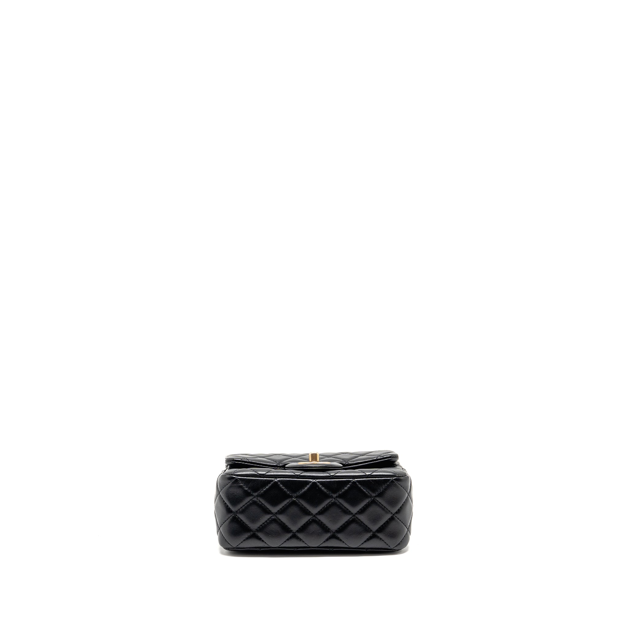 chanel-pearl-crush-mini-rectangular-flap-bag-lambskin-black-ghw-microchip-4