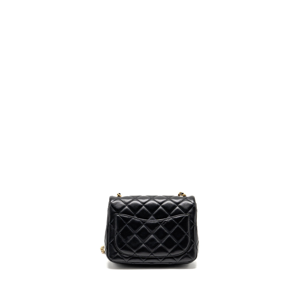 chanel-pearl-crush-mini-rectangular-flap-bag-lambskin-black-ghw-microchip-4
