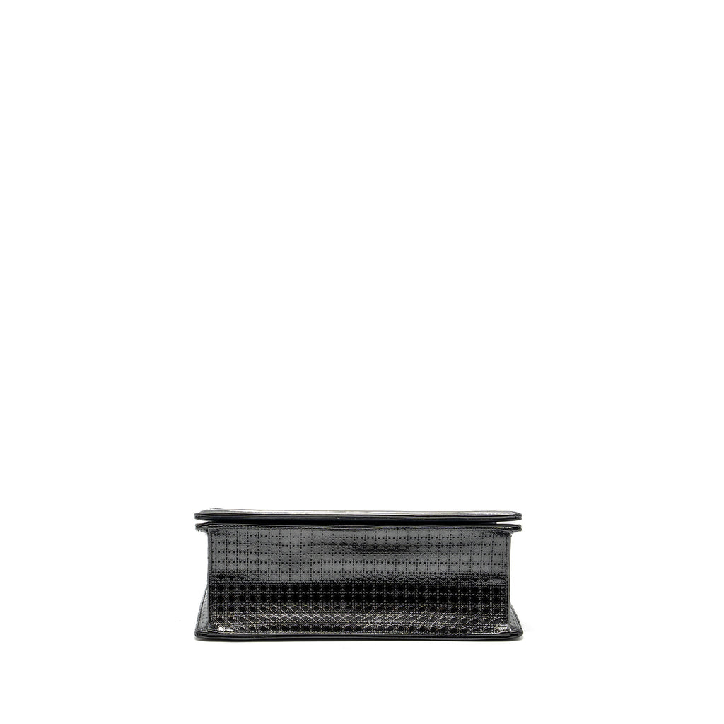 dior-medium-diorama-calfskin-metallic-silver-shw