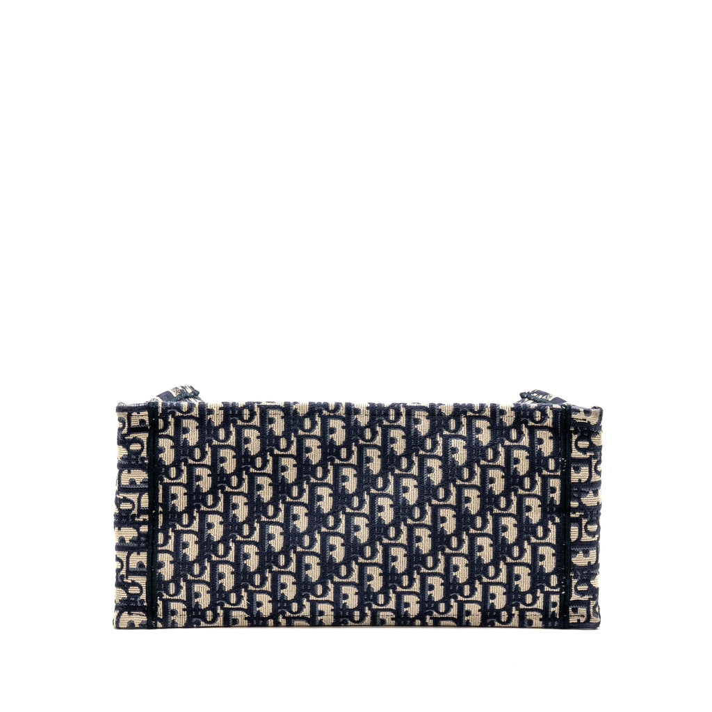 dior-medium-dior-book-tote-dior-oblique-embroidery-ecru-blue