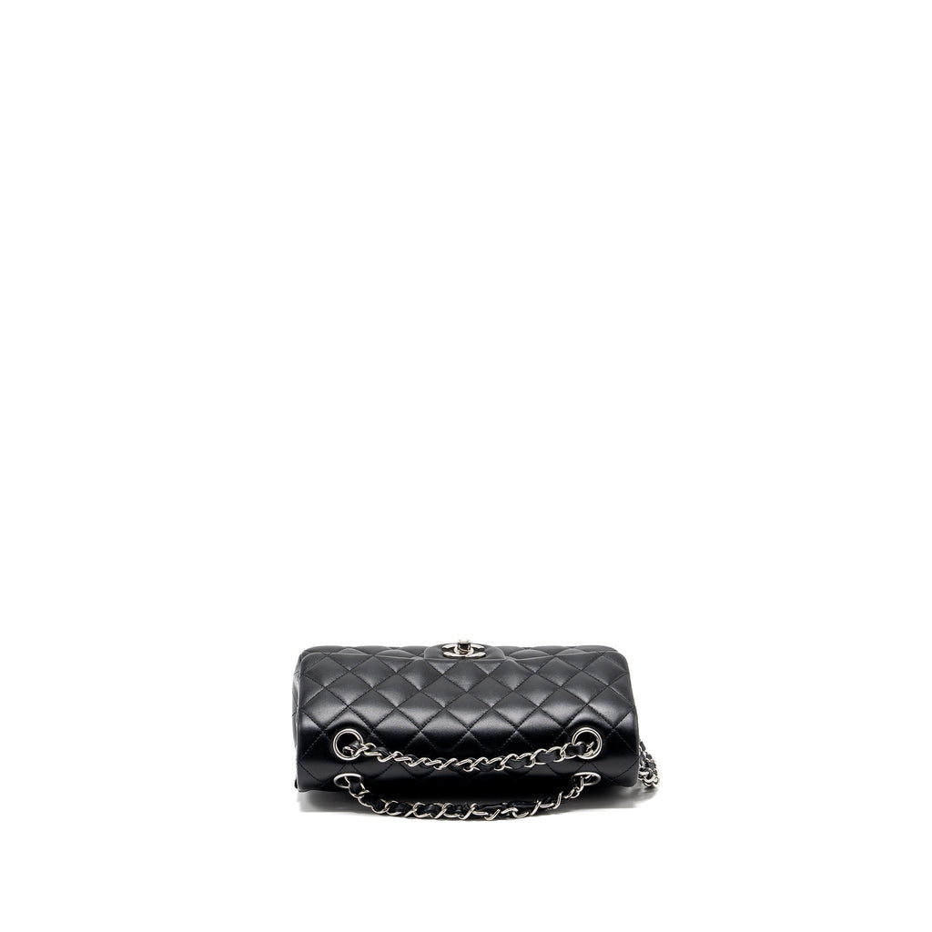 chanel-small-classic-double-flap-bag-lambskin-black-shwmicrochip