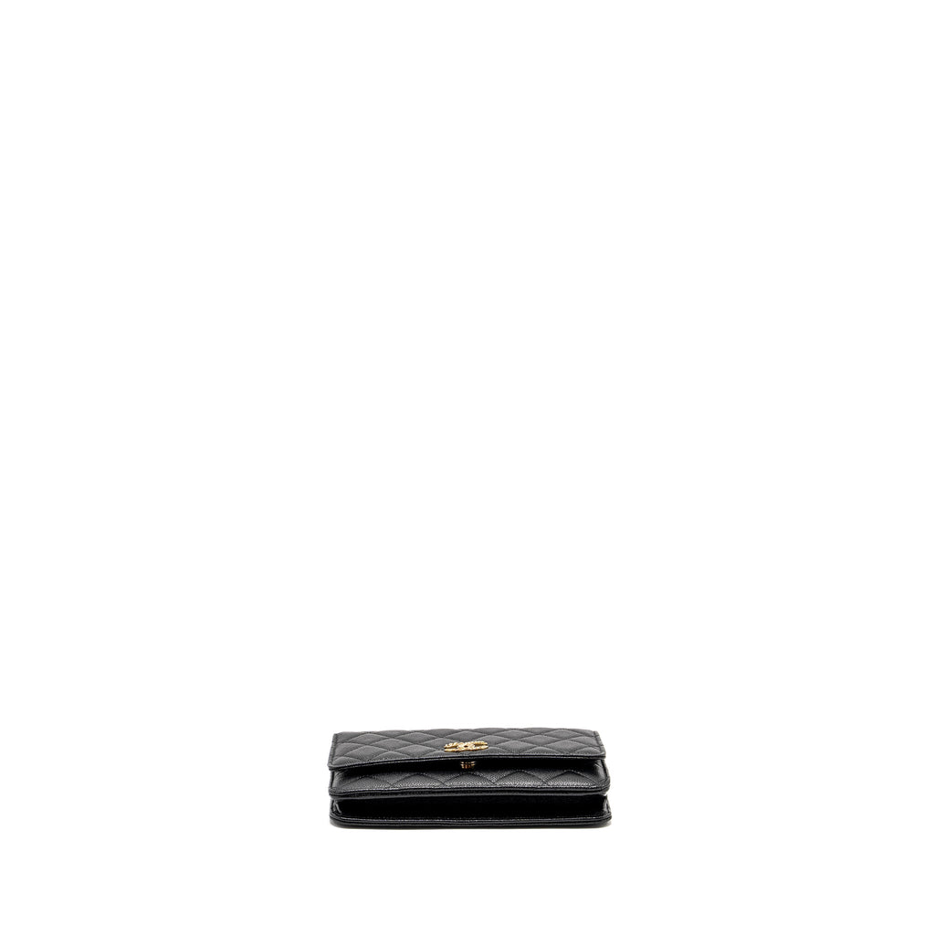 chanel-detailed-cc-logo-wallet-on-chain-caviar-black-ghw-microchip