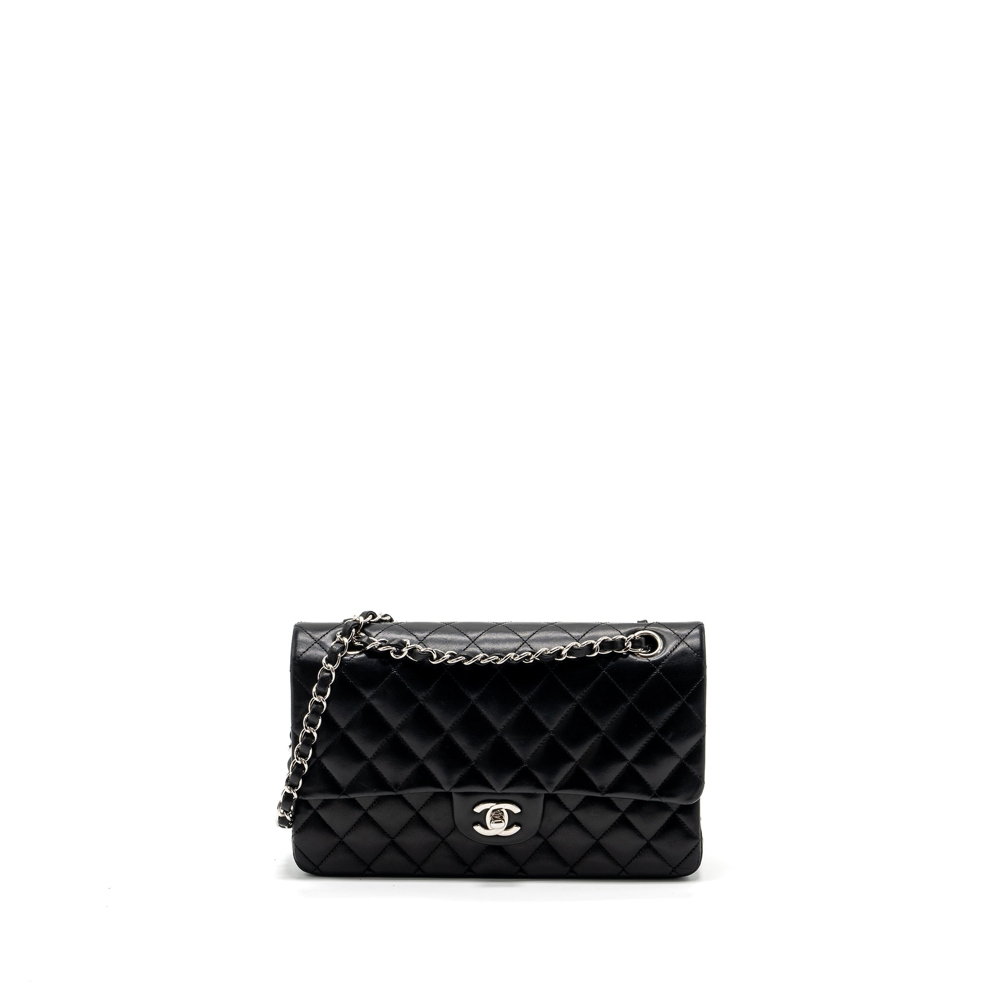 chanel-medium-classic-double-flap-bag-lambskin-black-shw-copy