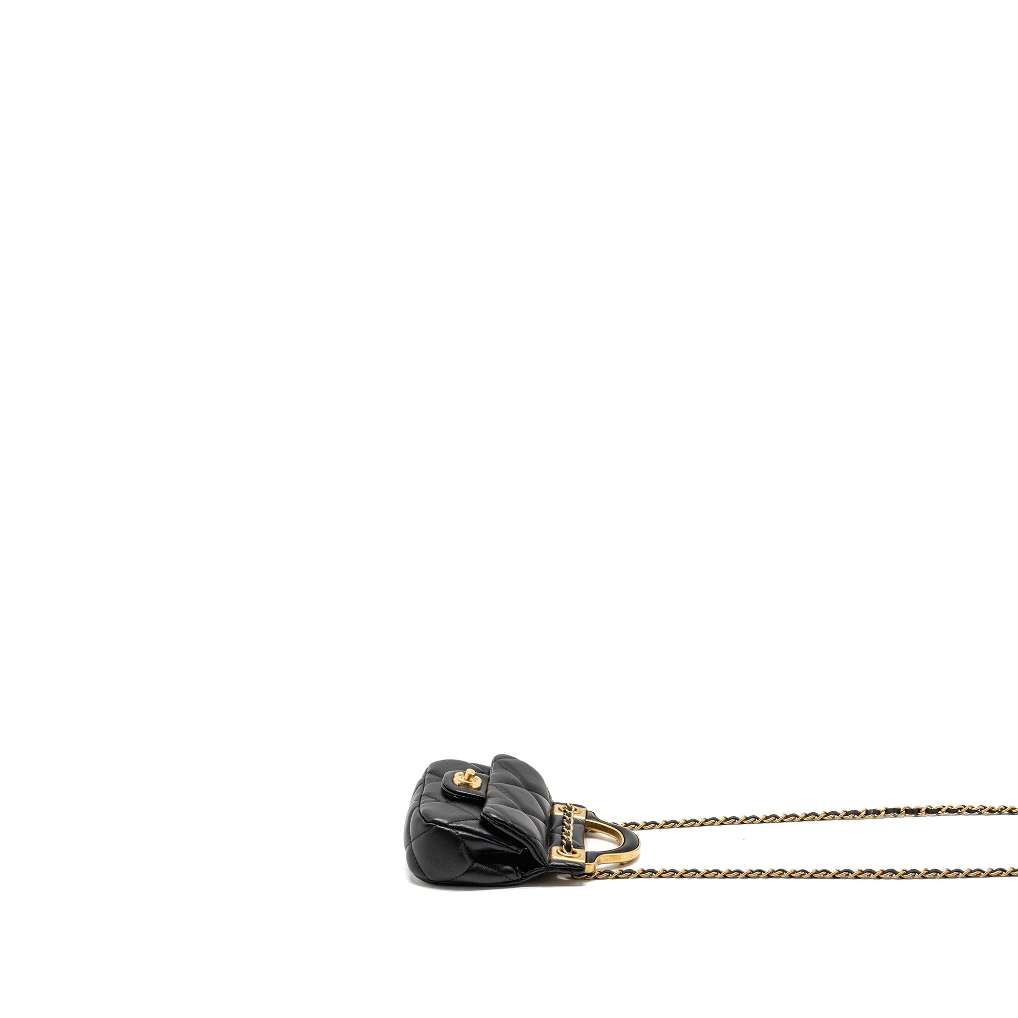 chanel-21a-top-handle-mini-flap-card-holder-with-chain-lambskin-black-ghw-copy