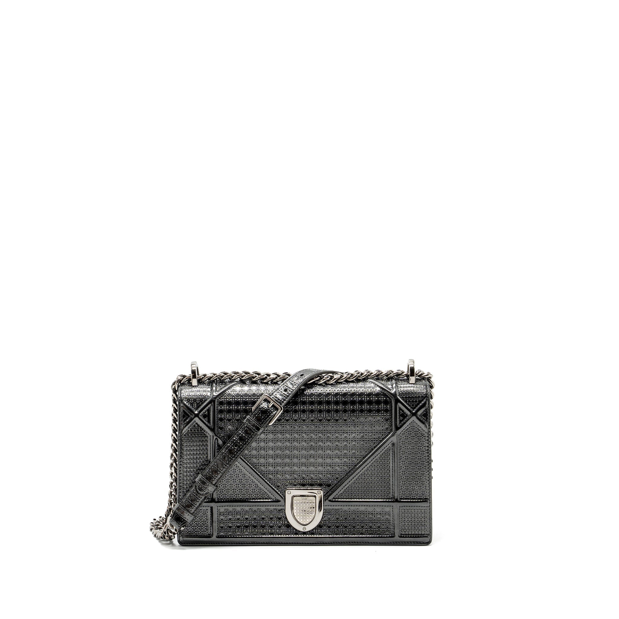 dior-medium-diorama-calfskin-metallic-silver-shw