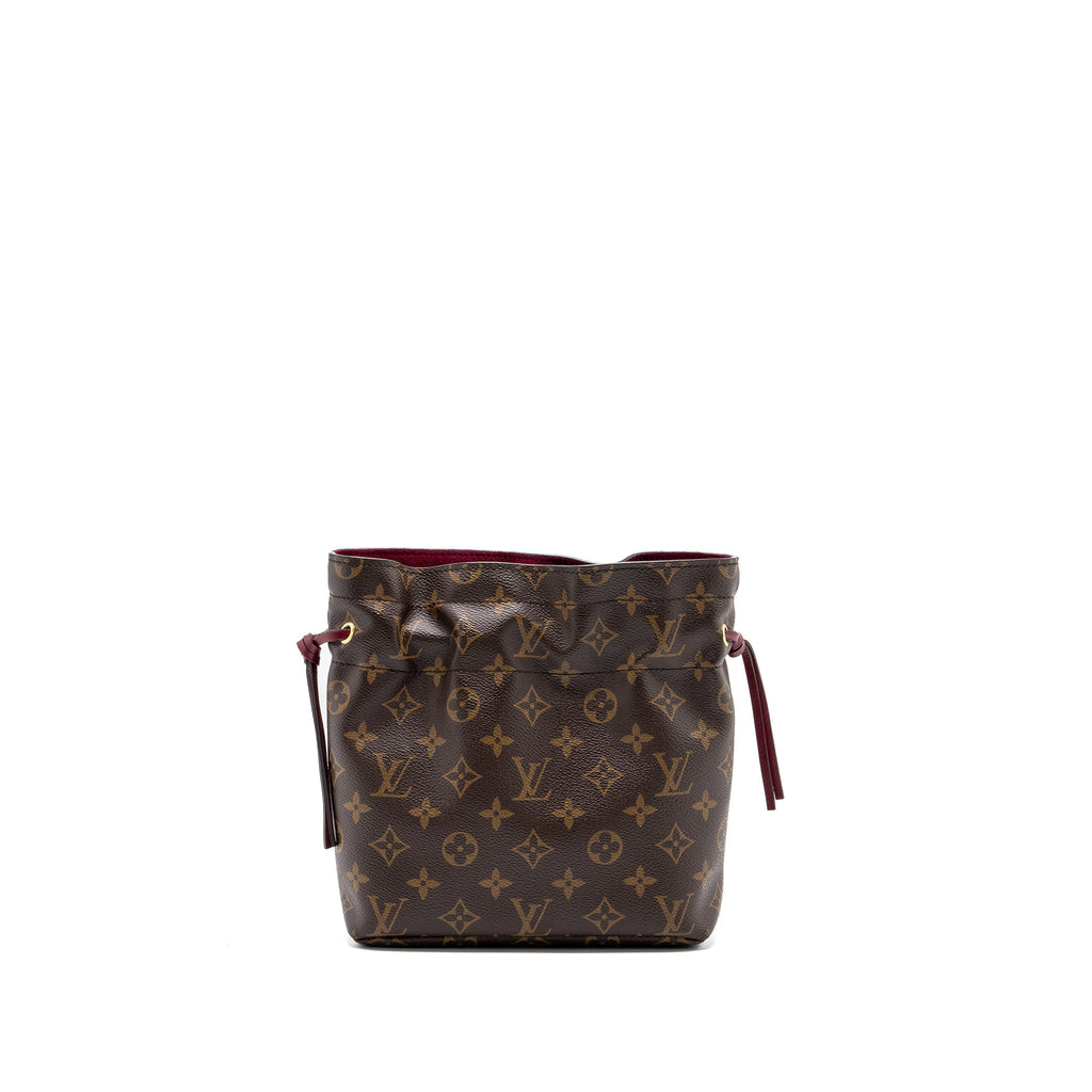 louis-vuitton-neo-pouch-monogram-canvas-ghw