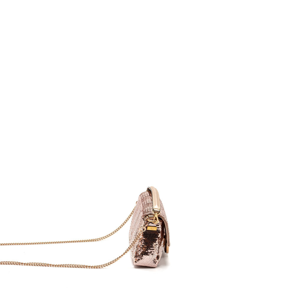fendi-mini-baguette-paulette-rose-gold-rghw