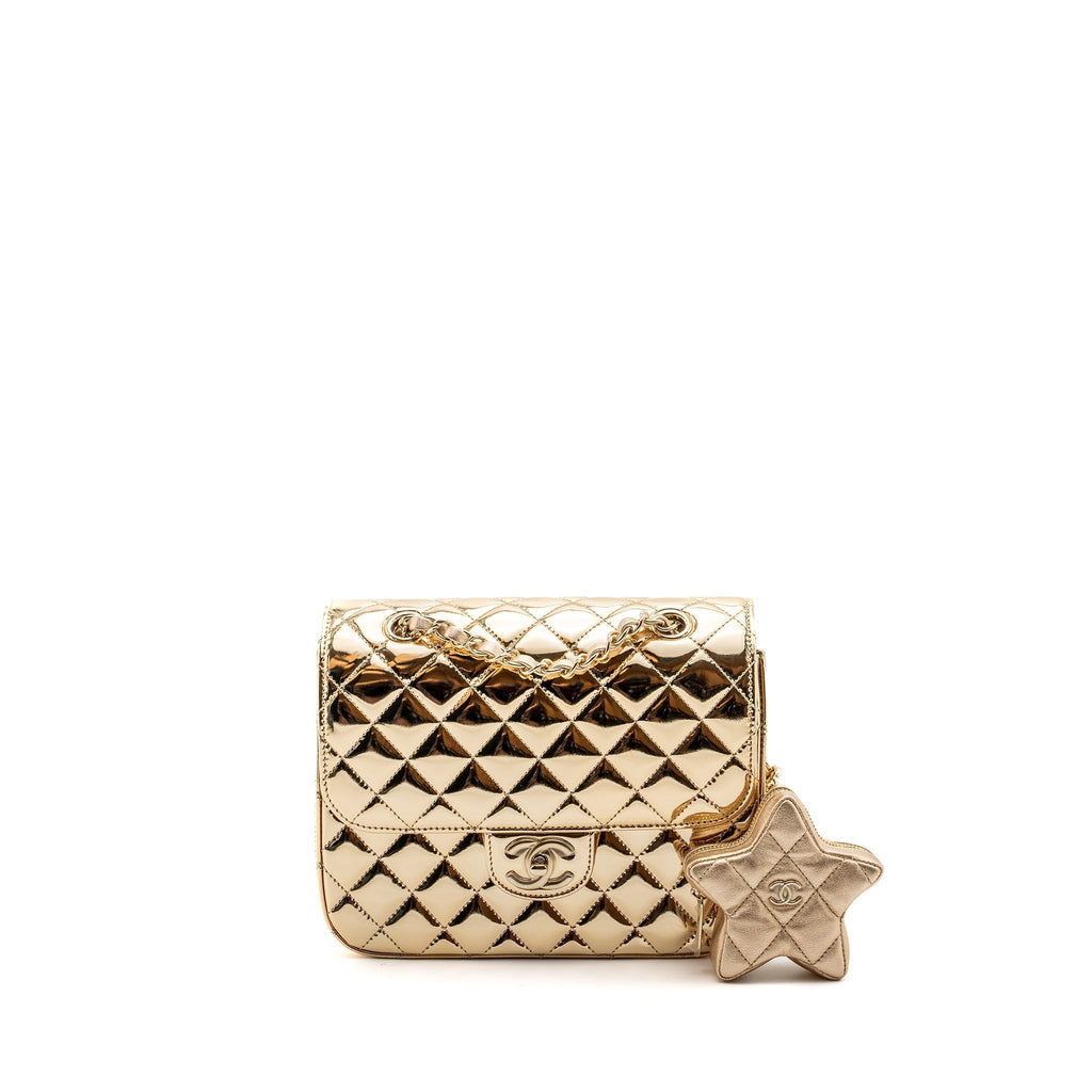 chanel-24c-backpack-with-star-patent-leather-gold-lghw-microchip
