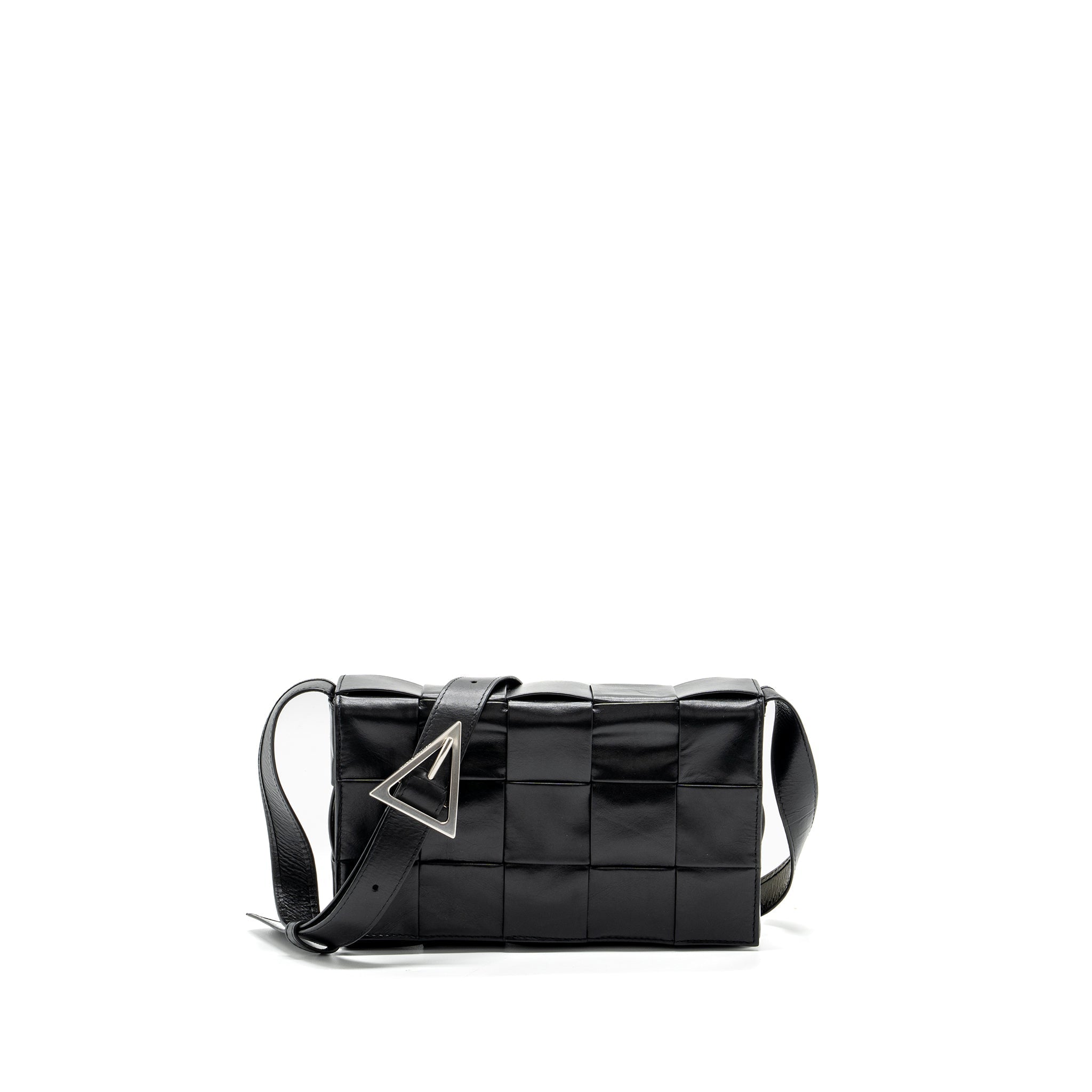 bottega-veneta-small-cassette-bag-lambskin-black-shw
