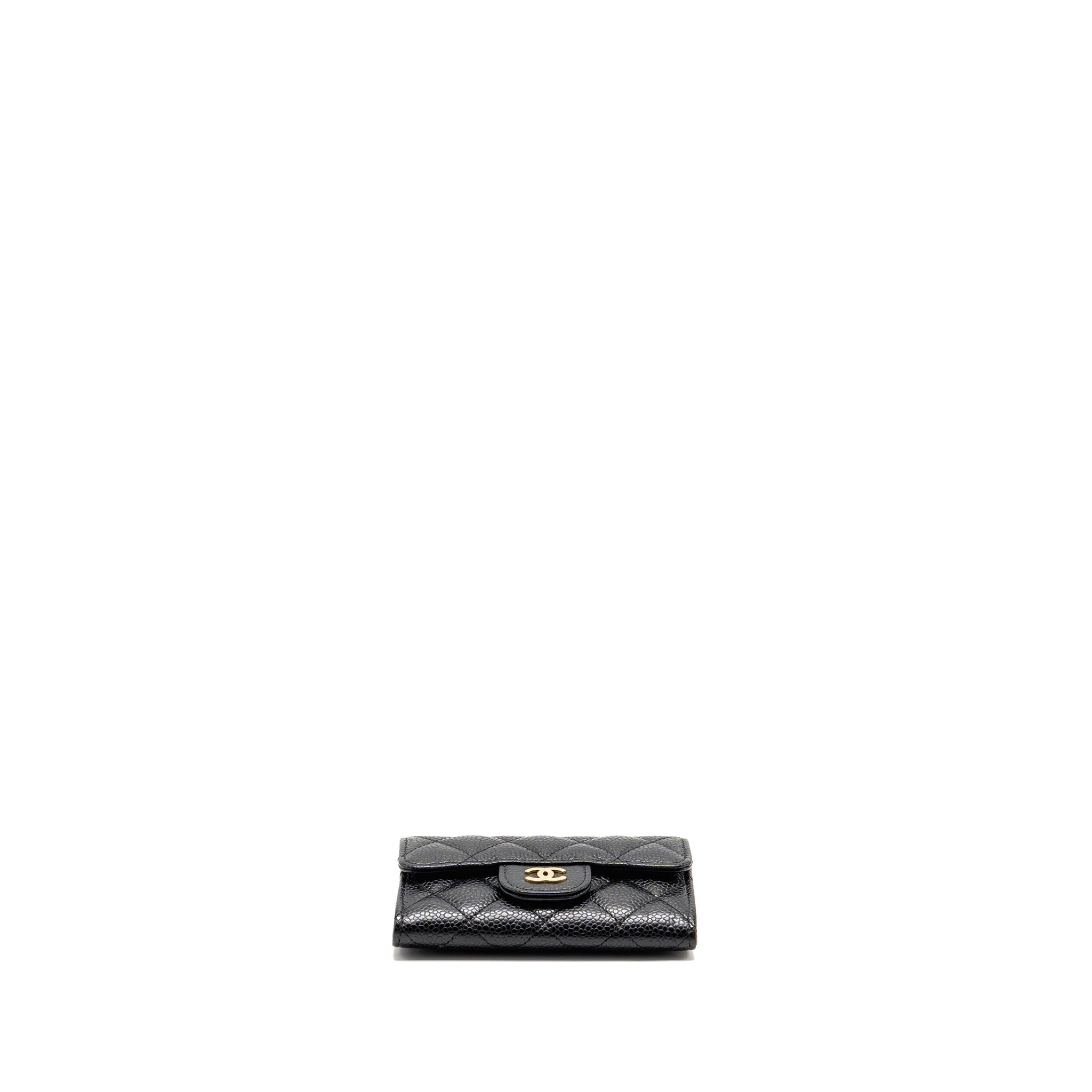 chanel-classic-flap-card-holder-caviar-black-ghw-microchip-15
