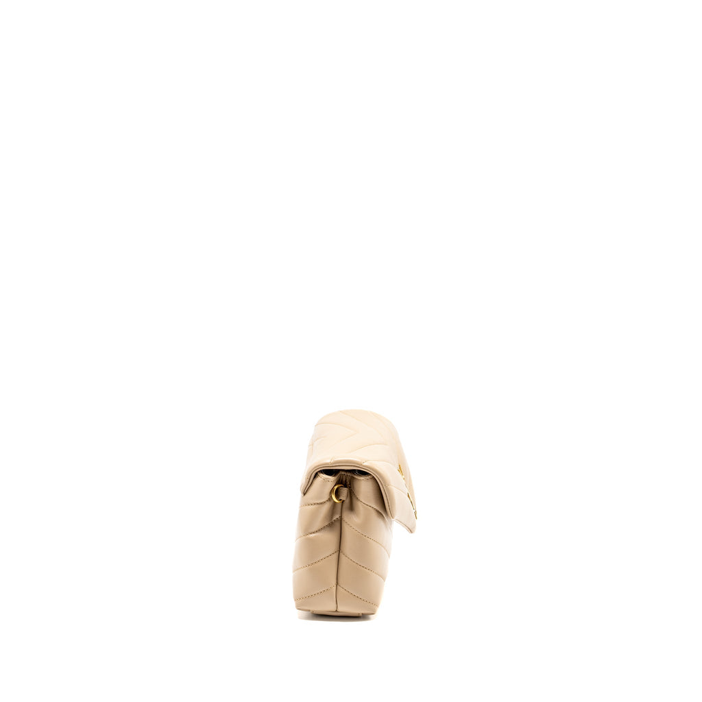 saint-laurent-ysl-toy-loulou-quilted-shoulder-bag-calfskin-beige-ghw
